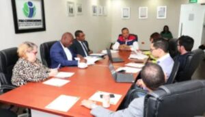 Lee más sobre el artículo Pro Consumidor logra empresa PedidosYa reemplace mochilas estaban en mal estado para transportar alimentos