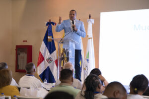 Lee más sobre el artículo Eddy Alcántara dice reforma fiscal procura mantener dinamismo y crecimiento de economía dominicana