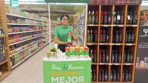 Lee más sobre el artículo Los jugos Dos Pinos y su degustación en muchos supermercados