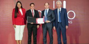 Lee más sobre el artículo Claro se posiciona como la empresa #1 en telecomunicaciones