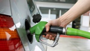 Lee más sobre el artículo Cuatro combustibles suben de precio para la semana del 11 al 17 de enero