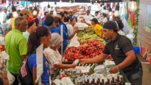 Lee más sobre el artículo LOS PRECIOS DE LOS PRODUCTOS BÁSICOS AUMENTARON AUNQUE LA INFLACIÓN DISMINUYÓ 