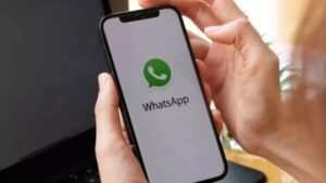 Lee más sobre el artículo ¡No es tu celular! WhatsApp sufre caída global: usuarios no pueden enviar mensajes en chats grupales y más fallas