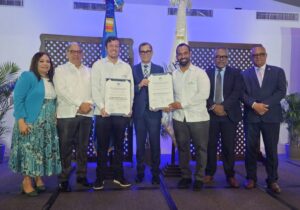 Lee más sobre el artículo Airports Management Services y la Corporación Turística de Servicios Punta Cana reciben certificación en Seguridad y Salud en el Trabajo