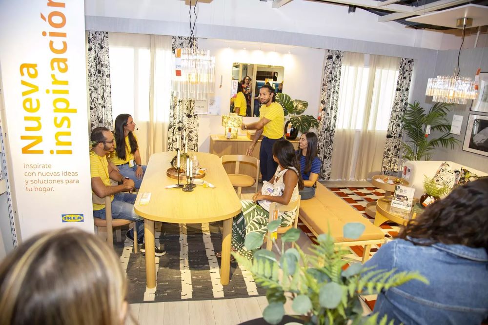 En este momento estás viendo IKEA lanza la colección STOCKHOLM 2025: diseño escandinavo que despierta emociones