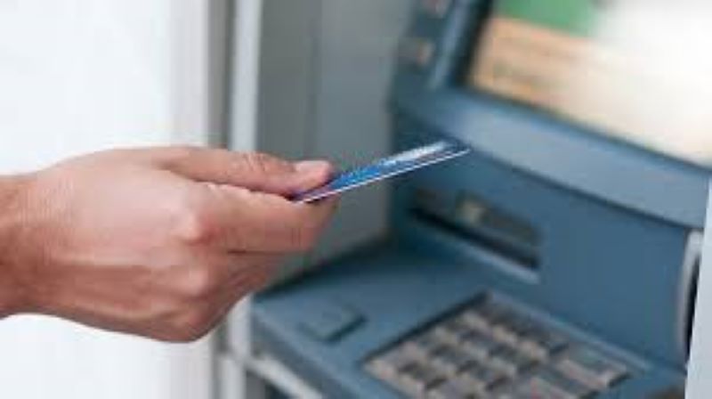 En este momento estás viendo Qué es el ‘jackjpotting’, el método con el que te pueden robar todo el dinero del cajero