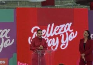 Lee más sobre el artículo Katherine Collado resalta importancia del cuidado personal: «Una piel sana es el mejor maquillaje»