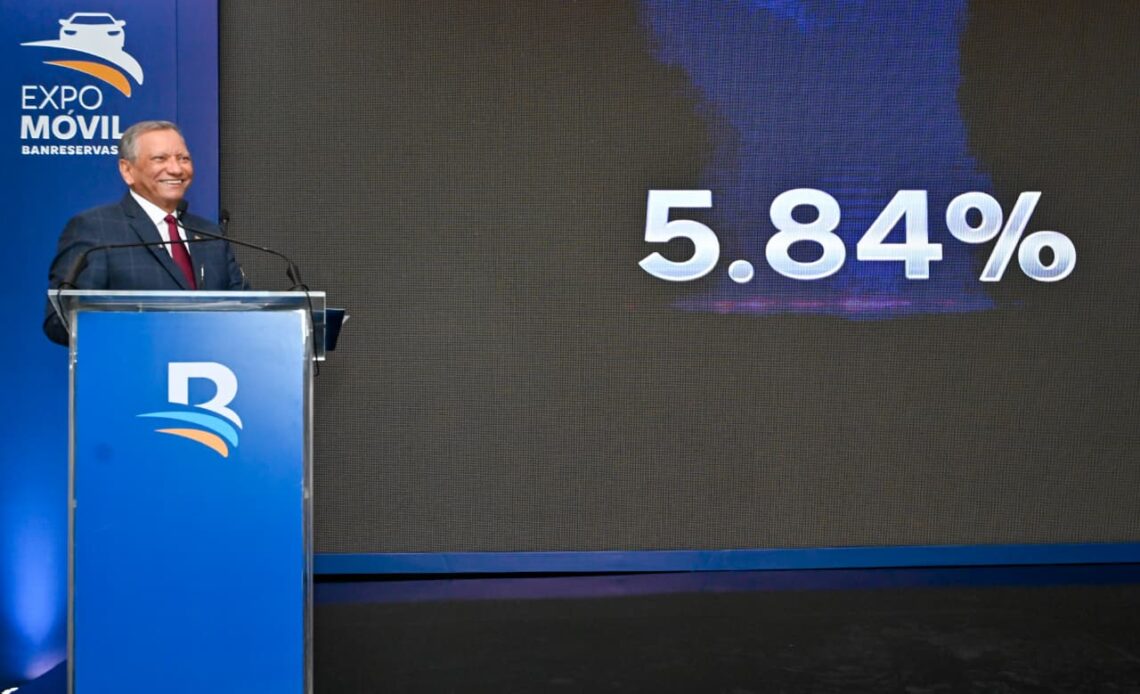 En este momento estás viendo Banreservas inaugura Expomóvil 2025 con financiamiento de hasta siete años y tasas desde 5.84%