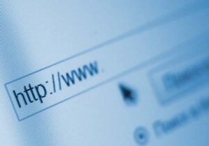 Lee más sobre el artículo Caída global: fallo en Cloudflare deja sin internet a millones y afecta a X, ChatGPT, League of Legends y más”