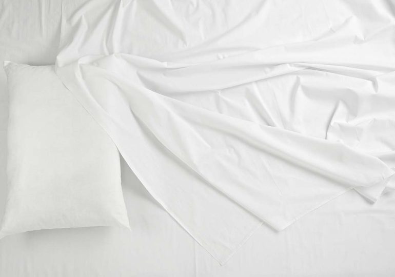 En este momento estás viendo ¿Cada cuánto hay que cambiar las sábanas para proteger la salud?