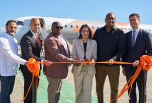 Lee más sobre el artículo Sky High Dominicana inaugura hoy ruta directa Santo Domingo-Paramaribo y fortalece la conectividad entre el Caribe y Sudamérica