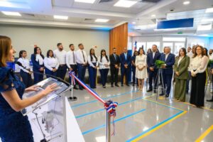 Lee más sobre el artículo ITLA y BCIE impulsan inversión de RD$ 40 millones para ampliar acceso a educación tecnológica y becas estudiantiles