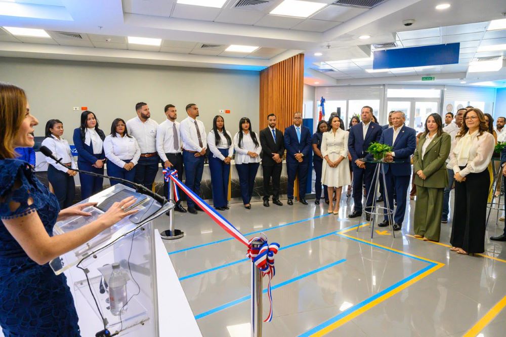 En este momento estás viendo ITLA y BCIE impulsan inversión de RD$ 40 millones para ampliar acceso a educación tecnológica y becas estudiantiles