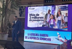 Lee más sobre el artículo “Efecto Arajet” el tráfico de pasajeros entre América Latina y República Dominicana crece 143% desde el inicio de operaciones de la aerolínea
