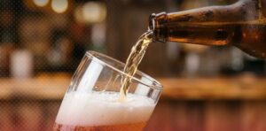 Lee más sobre el artículo ¡Atención bebedores! A partir del lunes subirán precios de las cervezas en el país