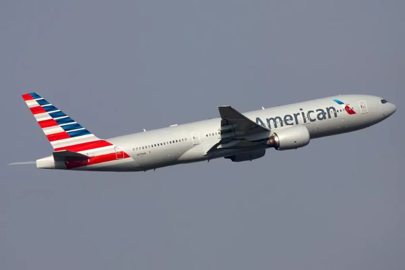 En este momento estás viendo American Airlines continúa operaciones en RD y cambia de modalidad en ventas de tickets