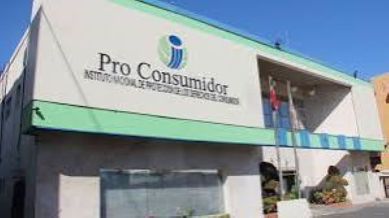 En este momento estás viendo Pro Consumidor asegura que habrá pollo suficiente en Navidad y destaca precios estables
