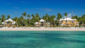 Lee más sobre el artículo Tortuga Bay Puntacana: lujo que también deja huellas